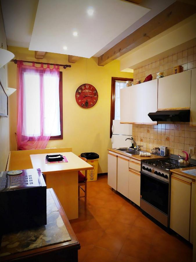 Booking San Marco Apartment Венеція Екстер'єр фото